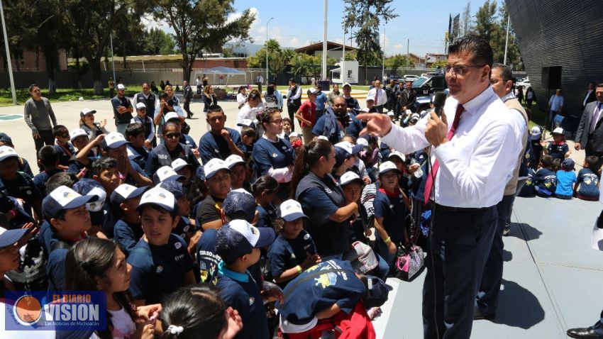 Niñas y niños aprenden valores de convivencia social con la Policía Michoacán