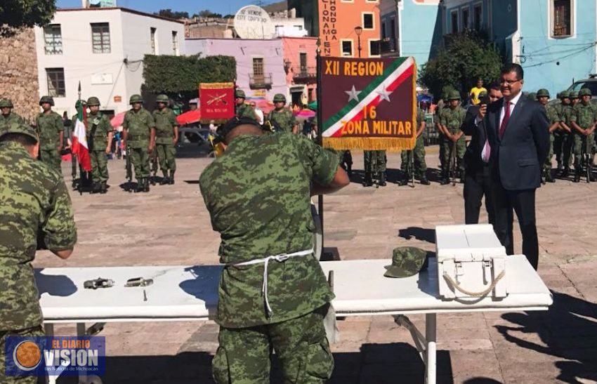 Reconoce SSP labor del Ejército Mexicano para preservar la paz en Michoacán