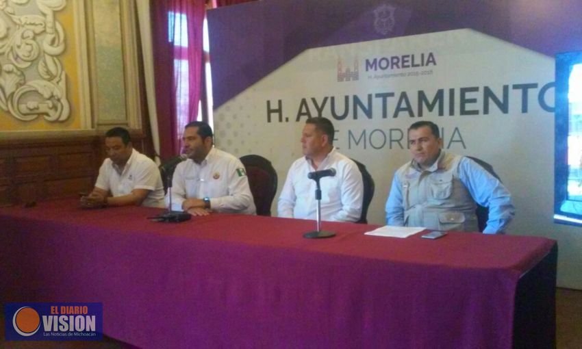Proteccion Civil inicia el derribo de 19 arboles enfermos en Morelia.