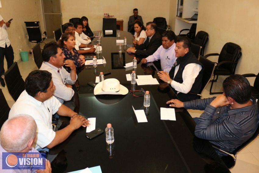 Instala SSP mesa de diálogo para dirimir conflictos en Ayuntamiento de Maravatío