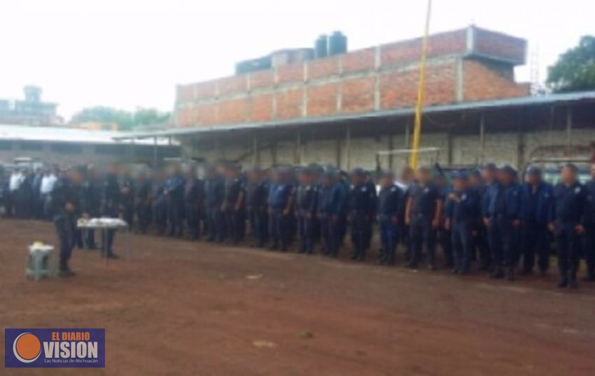 Traslada SSP a 83 policías de Puruándiro a la PGJE