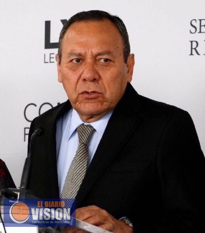 Obrador no logró deserción de diputados federales del PRD a Morena: Zambrano
