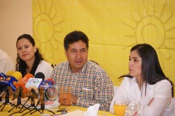 Jesús Zambra el viernes de visita en Michoacán