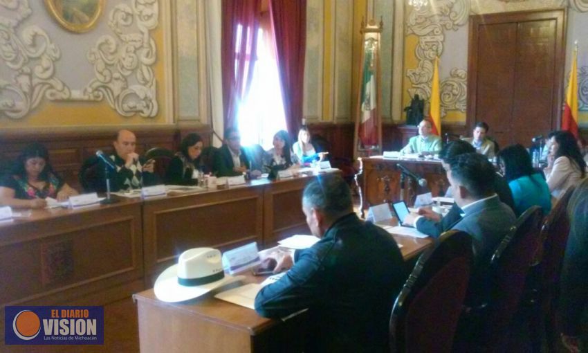 Regidores, Revisaran Propuesta para apoyar en el Pago de Agua a los Adultos Mayores
