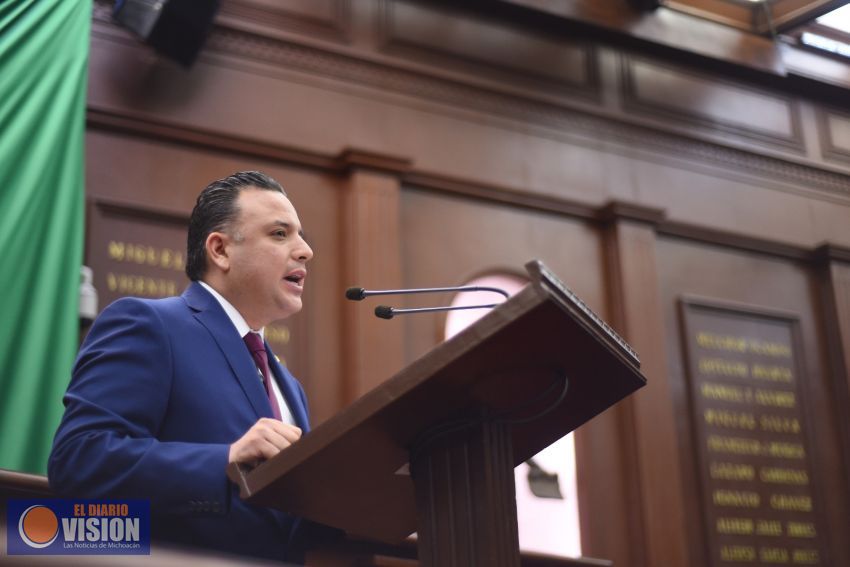 Carlos Quintana refrenda compromiso para erradicar dispendio y desorden en finanzas del estado
