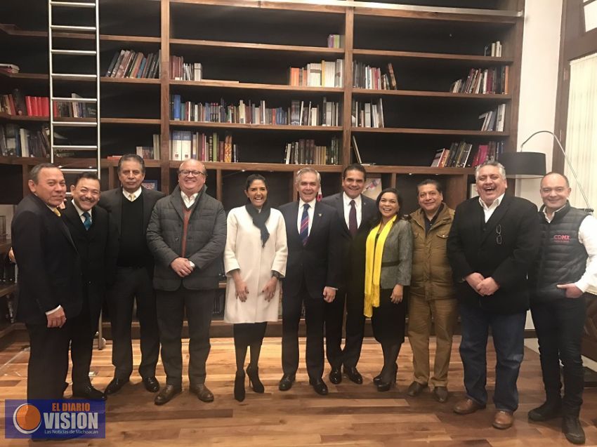 PRD y gobernadores van con Mancera para encabezar el Frente