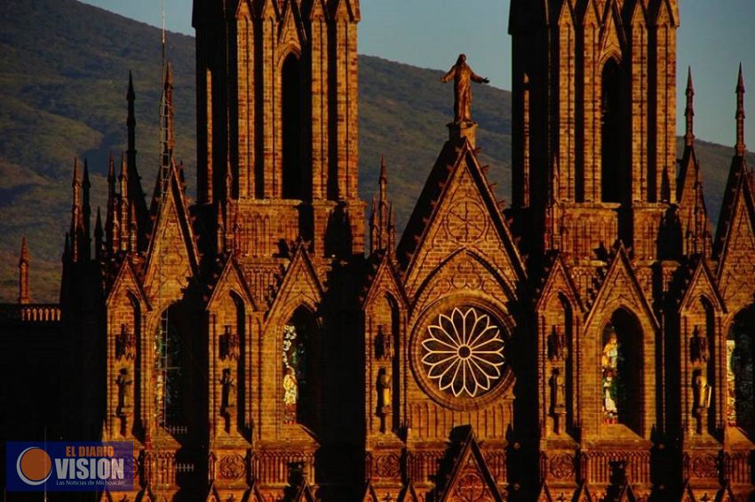 El santuario guadalupano, entre los recintos religiosos más grandes del mundo: Sectur 
