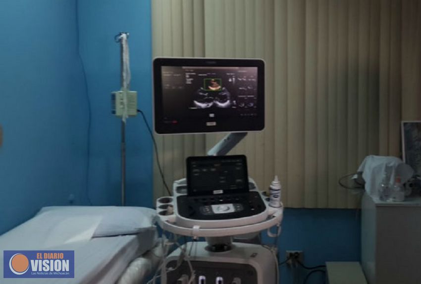 Club Rotario Camelinas dona un ecocardiógrafo al Hospital General de Morelia, Dr. Miguel Silva