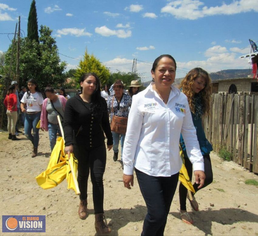 Jeovana Alcántar compromete impulsar desarrollo económico del Distrito Federal de Hidalgo 