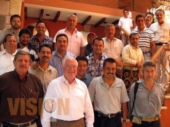Ex Moradores de Casas del Estudiante respaldan a GFZ  