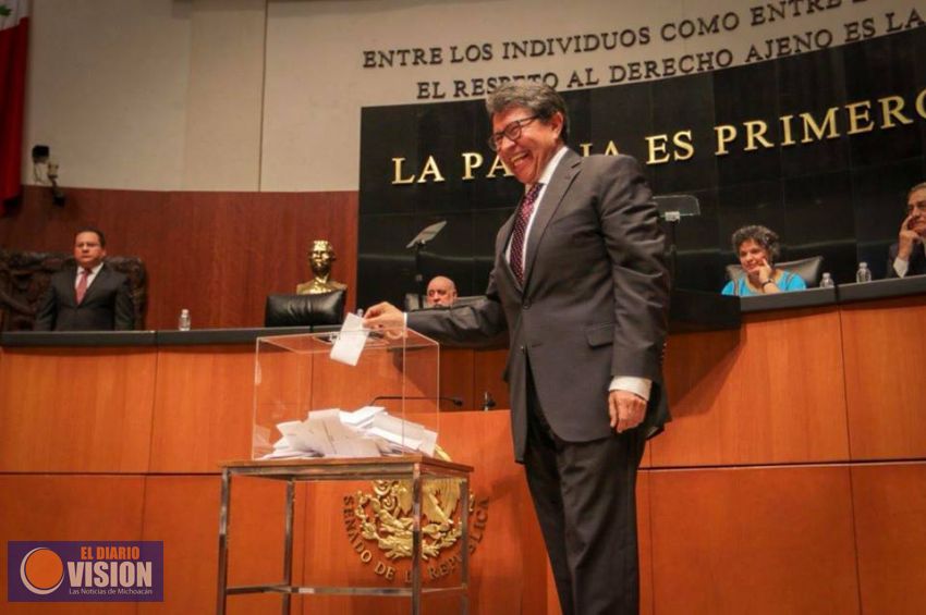 Anuncian recortes en el Senado 