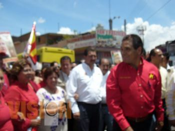 Silvano Aureoles registra candidatura del PT a la gubernatura de Michoacán  