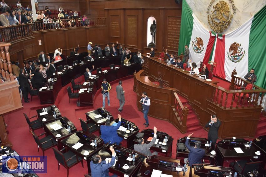 Reconocen trabajo a favor de las mujeres y la cultura de la paz