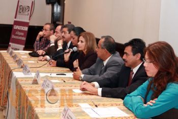 Capacitan a órganos desconcentrados del IEM 