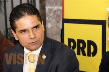 Deceso de Blake tensa ambiente electoral en Michoacán : Silvano Aureoles