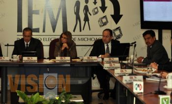 Ríspida sesión del Consejo General del IEM