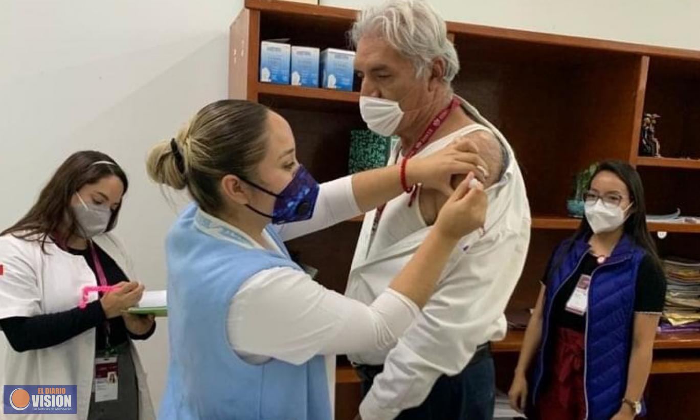 ISSSTE Michaoacán sí tiene vacuna de contra influenza: Mireles Valverde