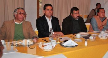 Se pronuncia Silvano Aureoles por fortalecer la esencia del PRD en Michoacán