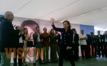 Josefina Vázquez Mota suma simpatías en Michoacán