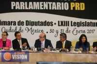 Plenaria Grupo Parlamentario PRD.. Asisten gobernadores, entre ellos, Silvano Aureoles Conejo