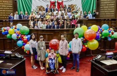 Desde el Parlamento Infantil 2024, niñas y niños buscan un mejor Michoacán