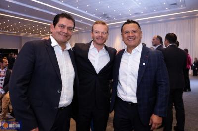 Ernesto Núñez reconoce designación de Carlos Torres Piña y refrenda llamado a la unidad rumbo a 2027