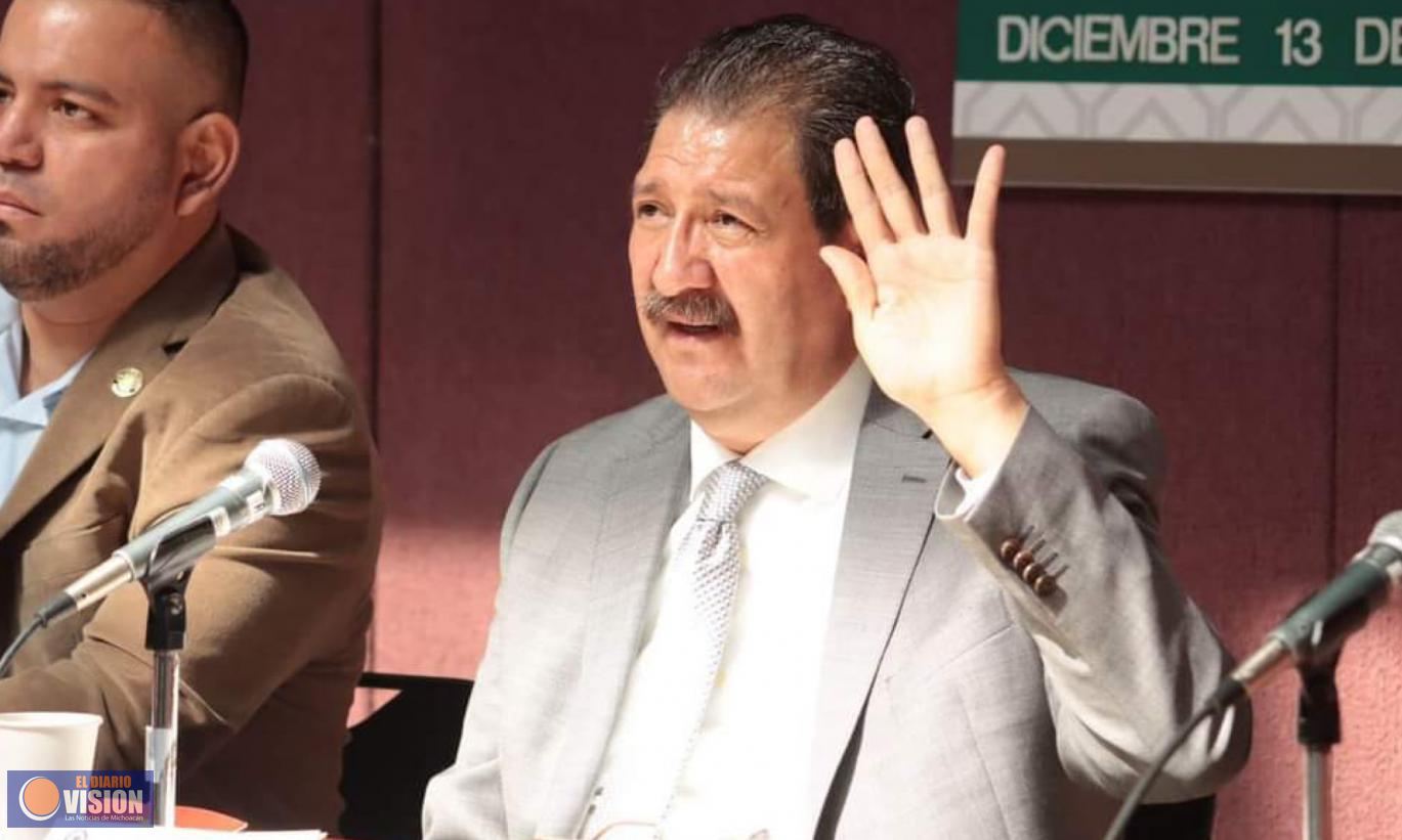 Reginaldo Sandoval, participó en la reunión de la comisión de infraestructura 