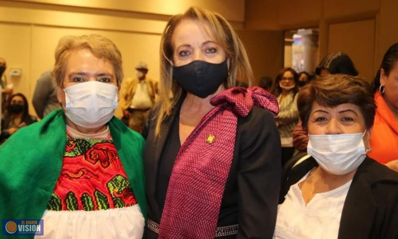 María Elena Serrano, reconoce esfuerzo y amor por el Estado de millones de Migrantes Michoacanos