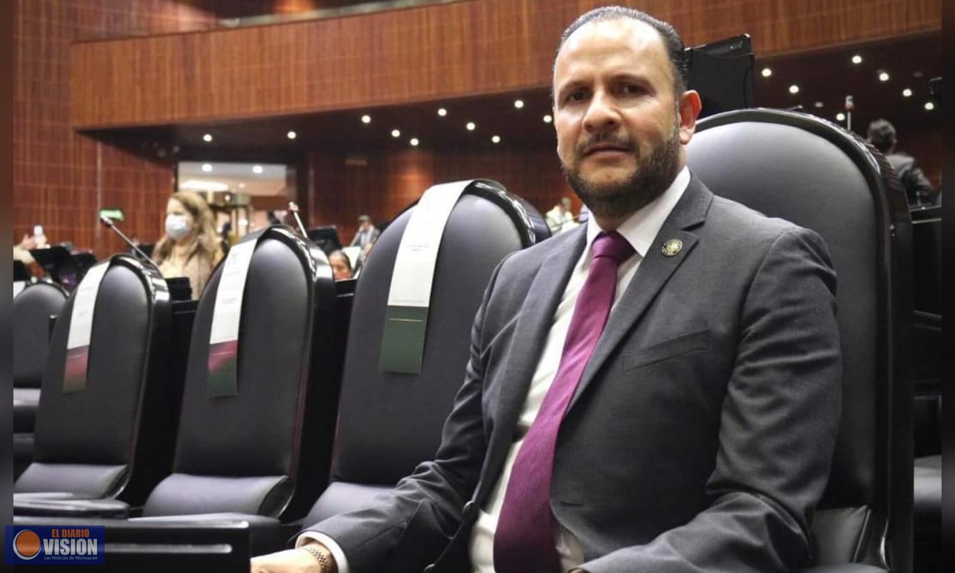Orgulloso de cumplir con la responsabilidad que miles de michoacanos me confirieron: Mauricio Prieto