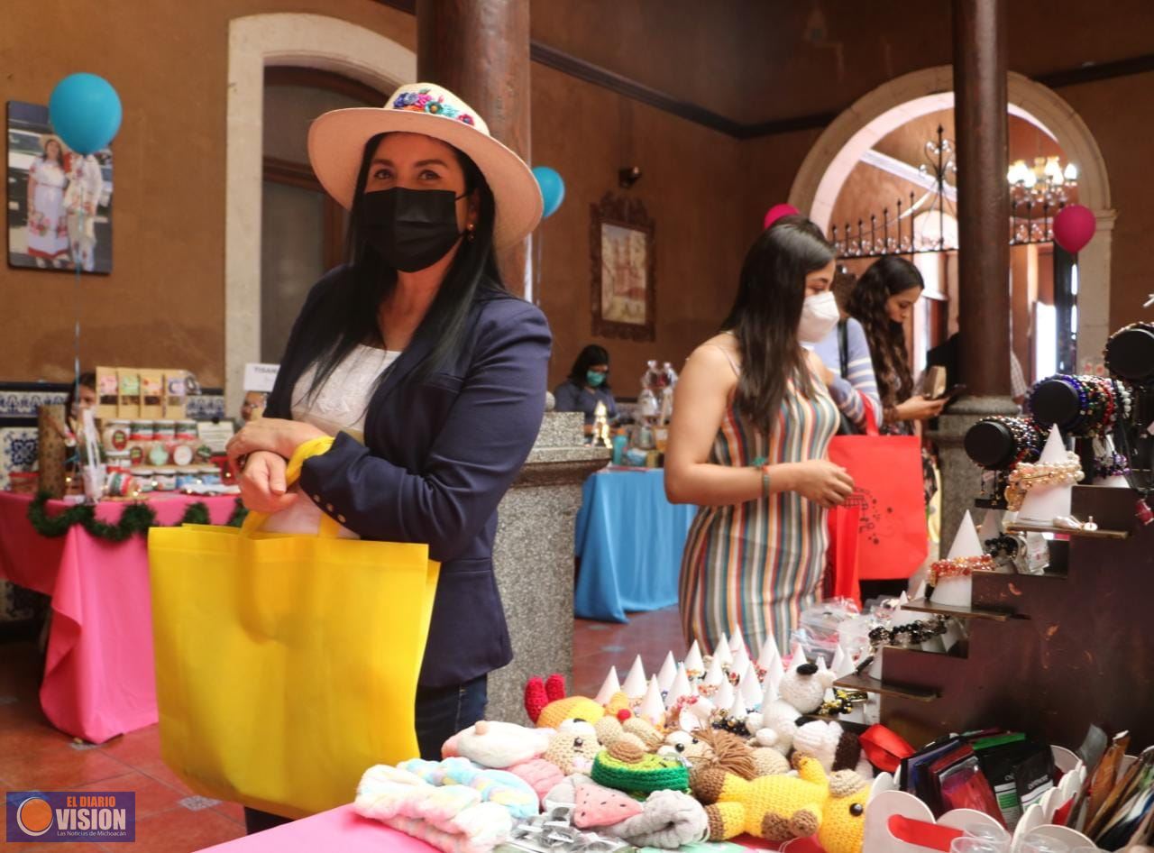 Presidenta del DIF municipal felicita la labor de las mujeres emprendedoras