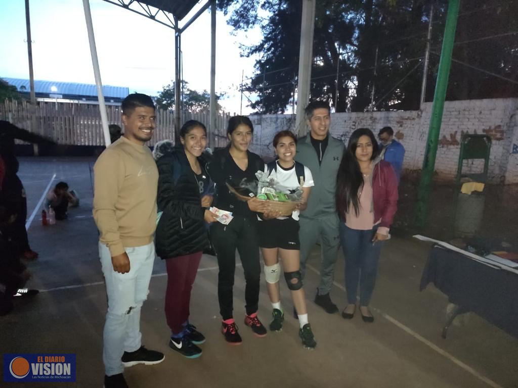Alfa, campeón del Torneo Navideño de Voleibol