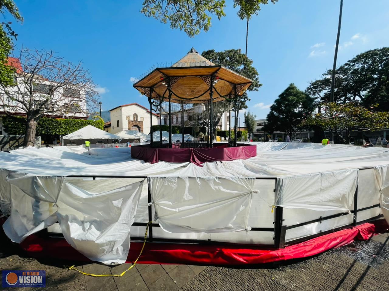 Autoridades inauguran pista invernal