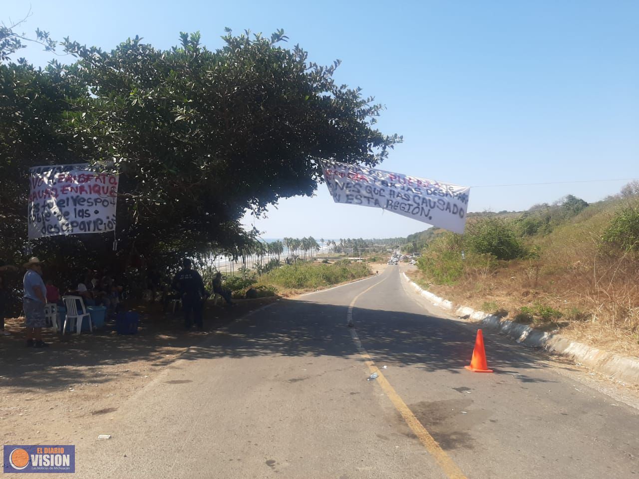 Logra Segob liberación de la carretera Lázaro Cárdenas - Colima