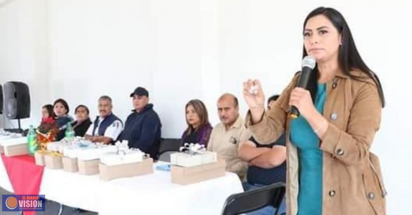 Salvador Escalante reafirma su vocación turística: Araceli Saucedo