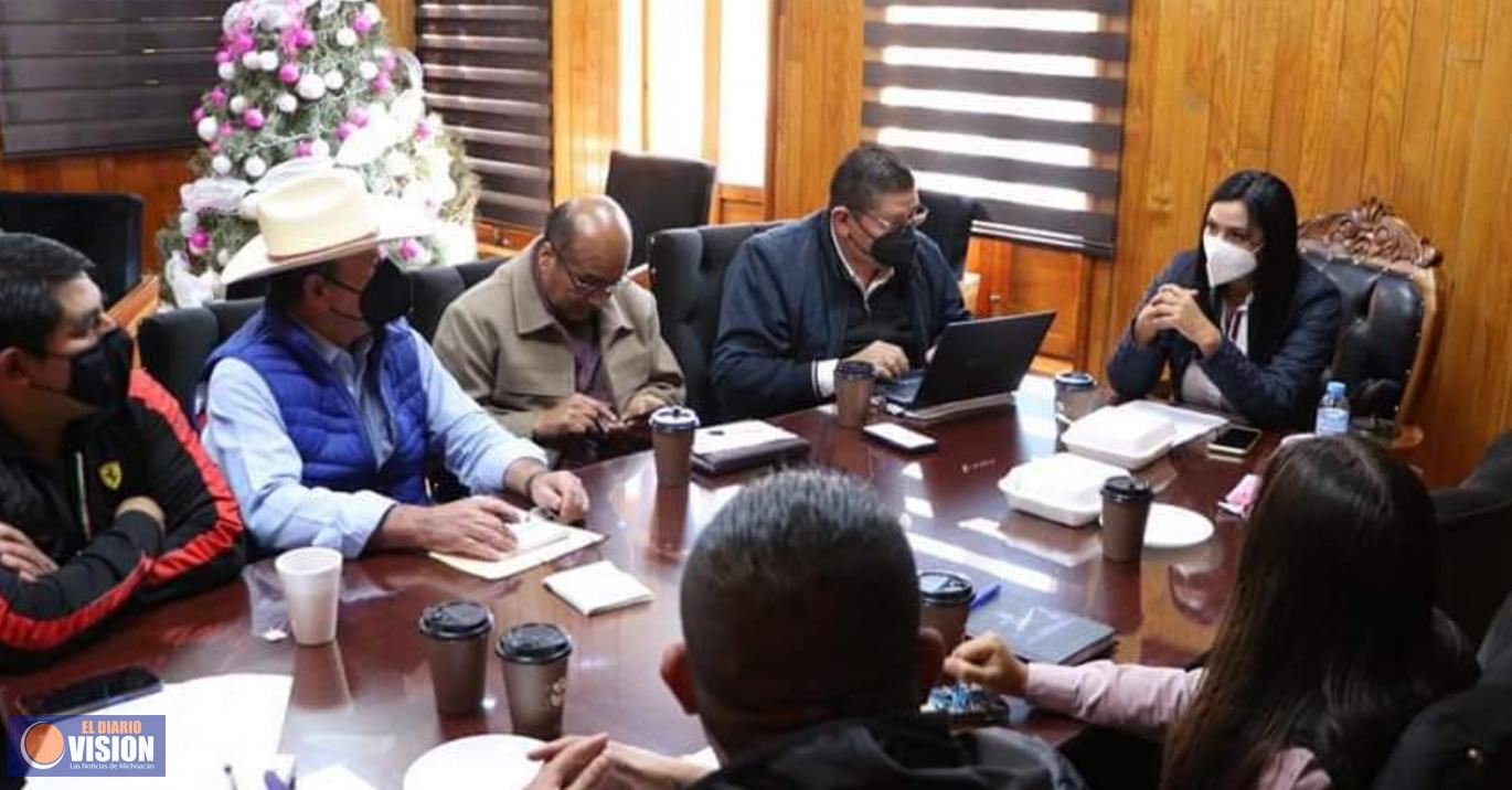 En Salvador Escalante, acuerdan ejecutar proyectos que beneficien real y directamente al municipio 