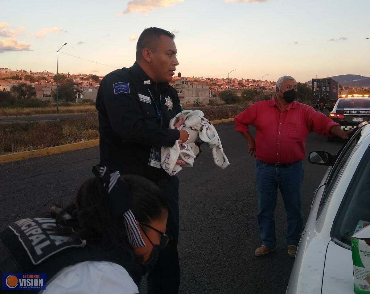 A 3 mujeres en parto ha auxiliado la Policía de Morelia