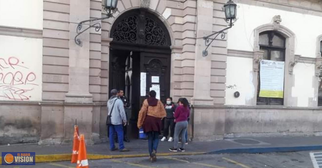 Incontenible, la ola de contagios Covid 19, en dependencias de Gobierno 