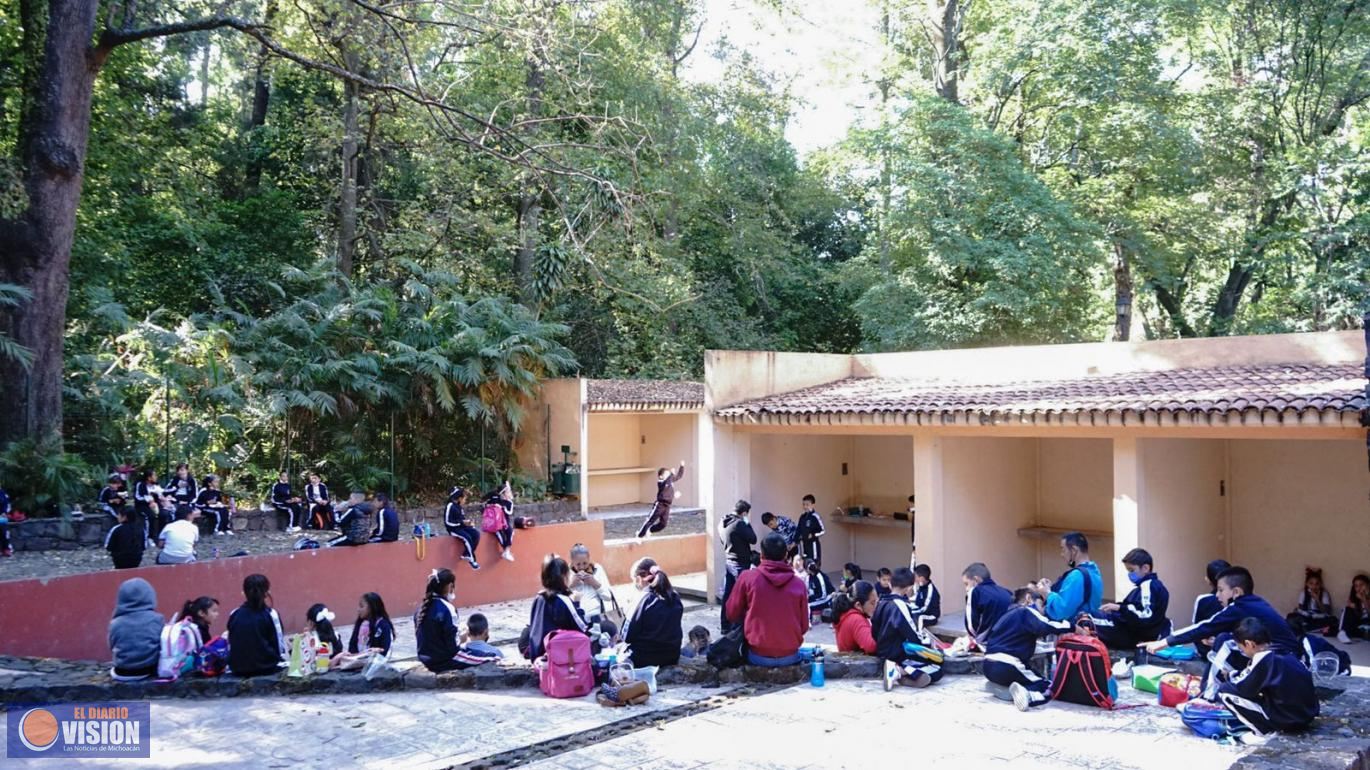 Concientizan a niños en educación ambiental 