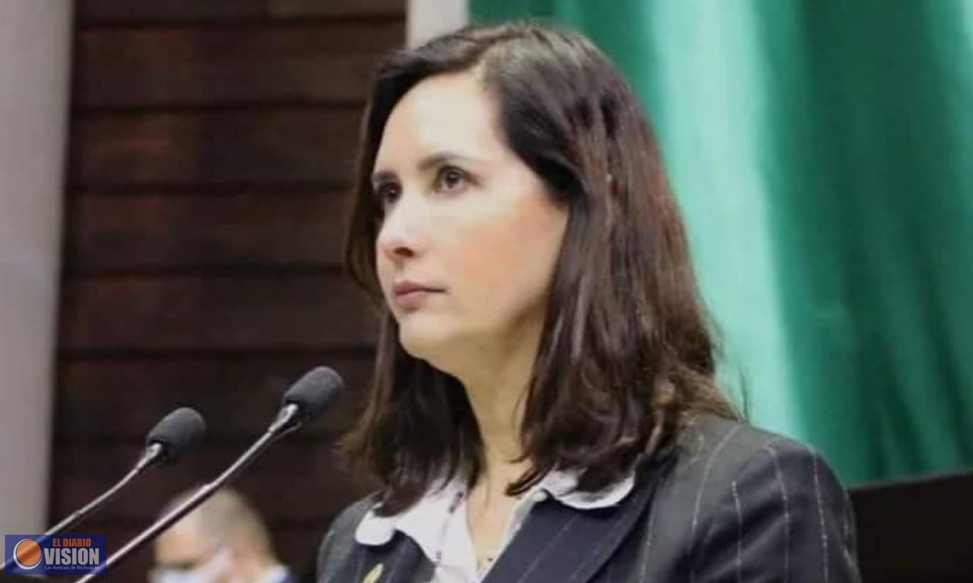 No se mata la verdad censurando periodistas, ni se calla la realidad atacándolos: Macarena Chávez