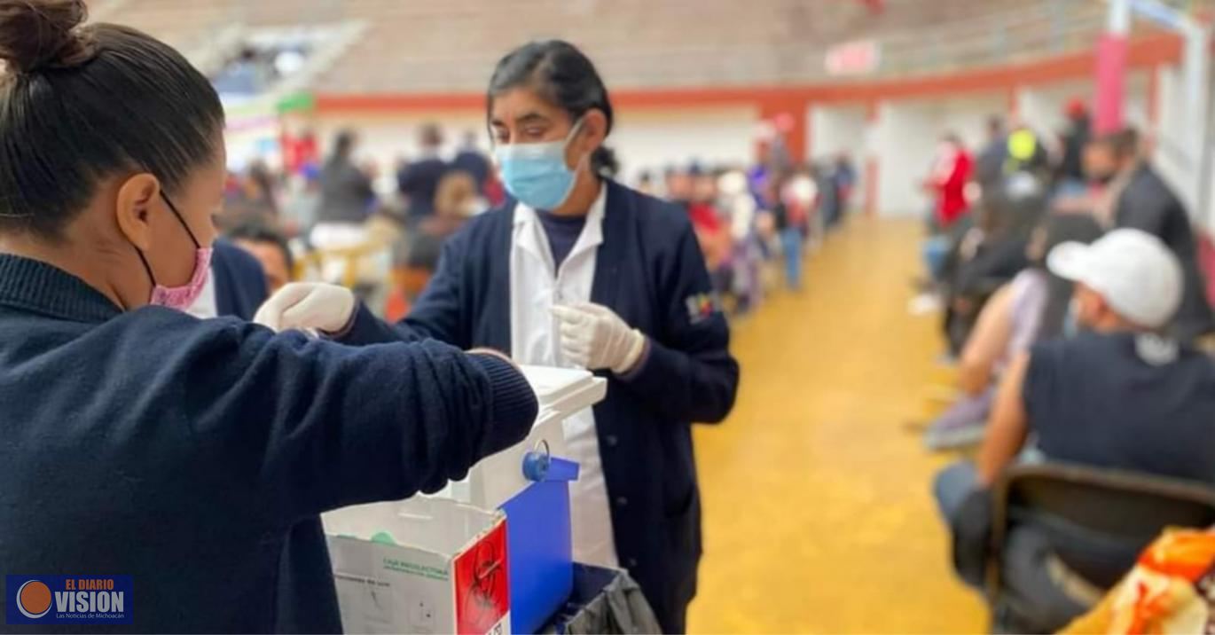 Aplicarán vacuna de refuerzo de 18 a 29 años este viernes y sábado en Zacapu 