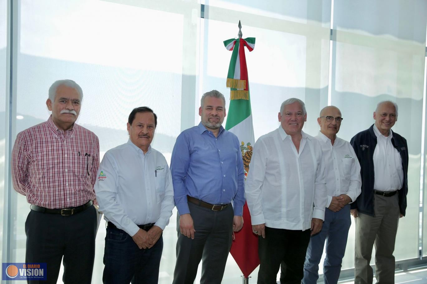 Gobierno de Michoacán coadyuva en el crecimiento de la industria aguacatera