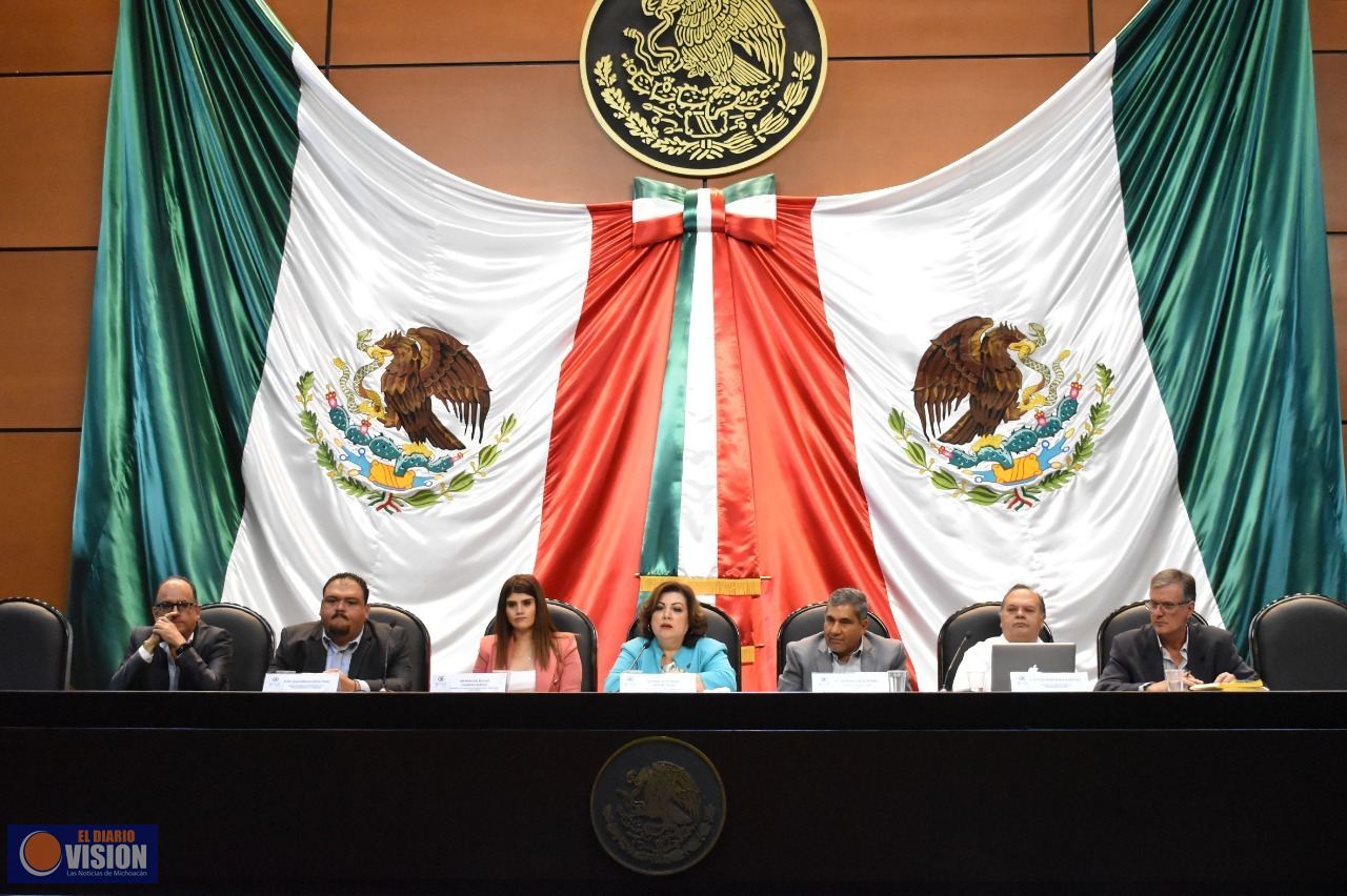 Diputadas y diputados se reúnen con representantes del sector de la economía social