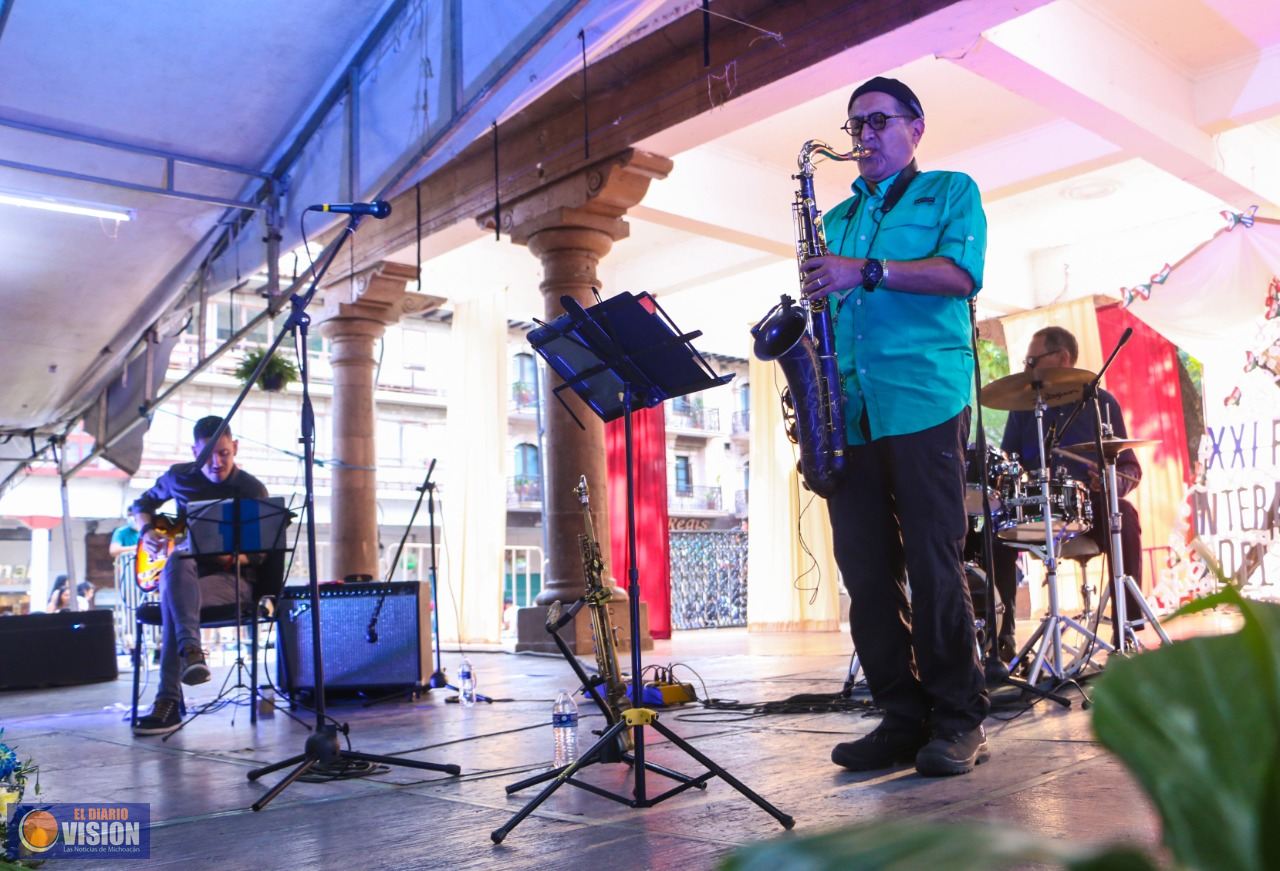 Cuarteto de Juan Alzate cierra jornada dominical de la FILU