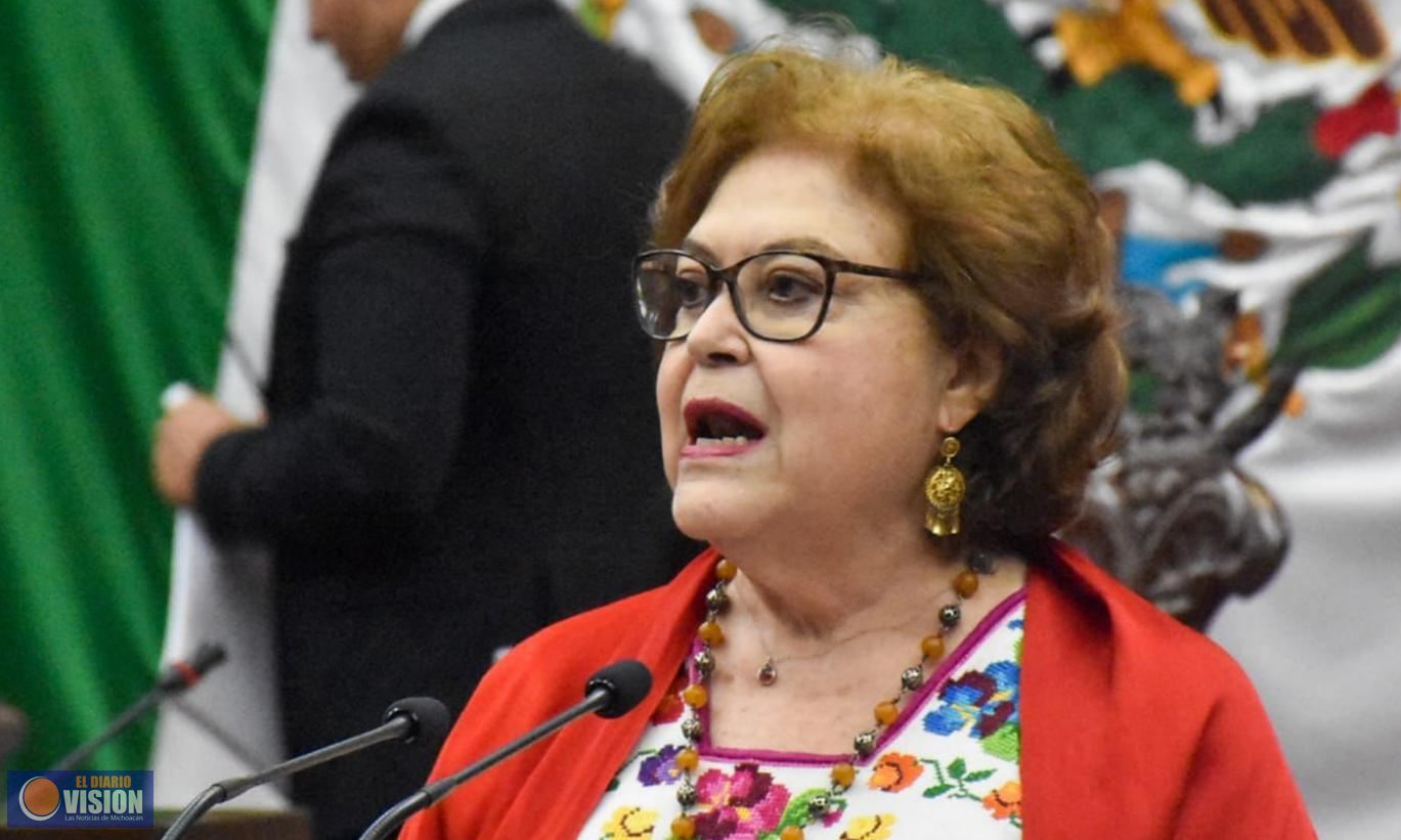 María de la Luz aboga por honrar lucha de la michoacana «Cuca García»