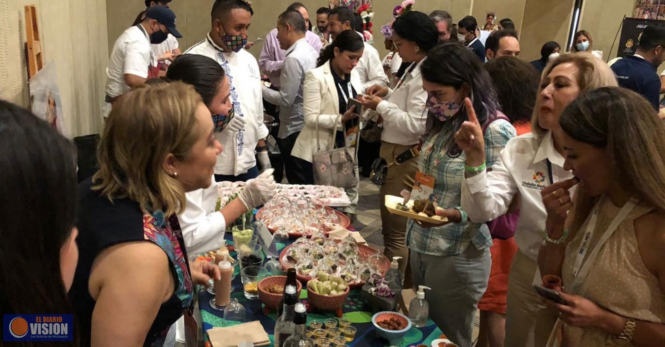 Morelia destaca como Ciudad Patrimonio Mundial en Tianguis Turístico de Acapulco