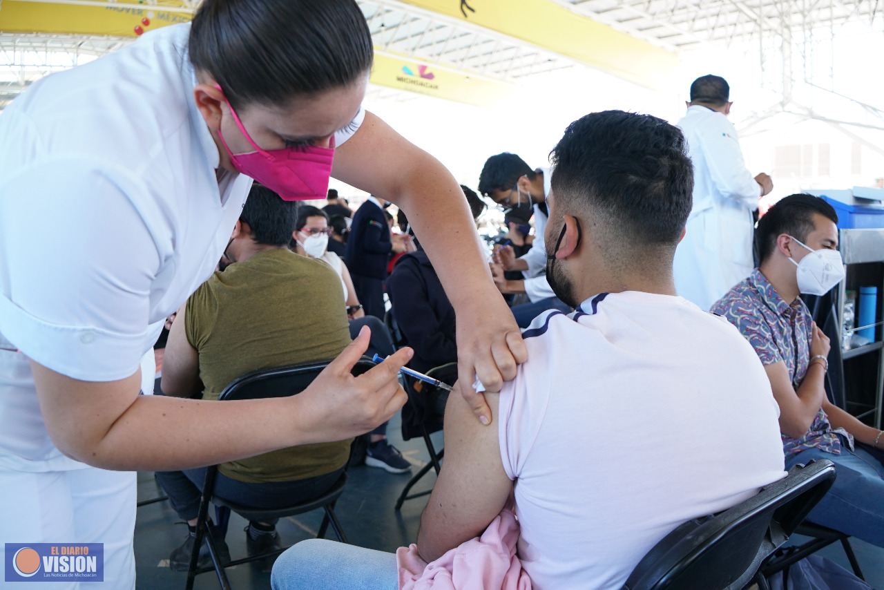 Cerca de 7 millones de dosis de vacuna anti Covid-19 aplicadas en Michoacán