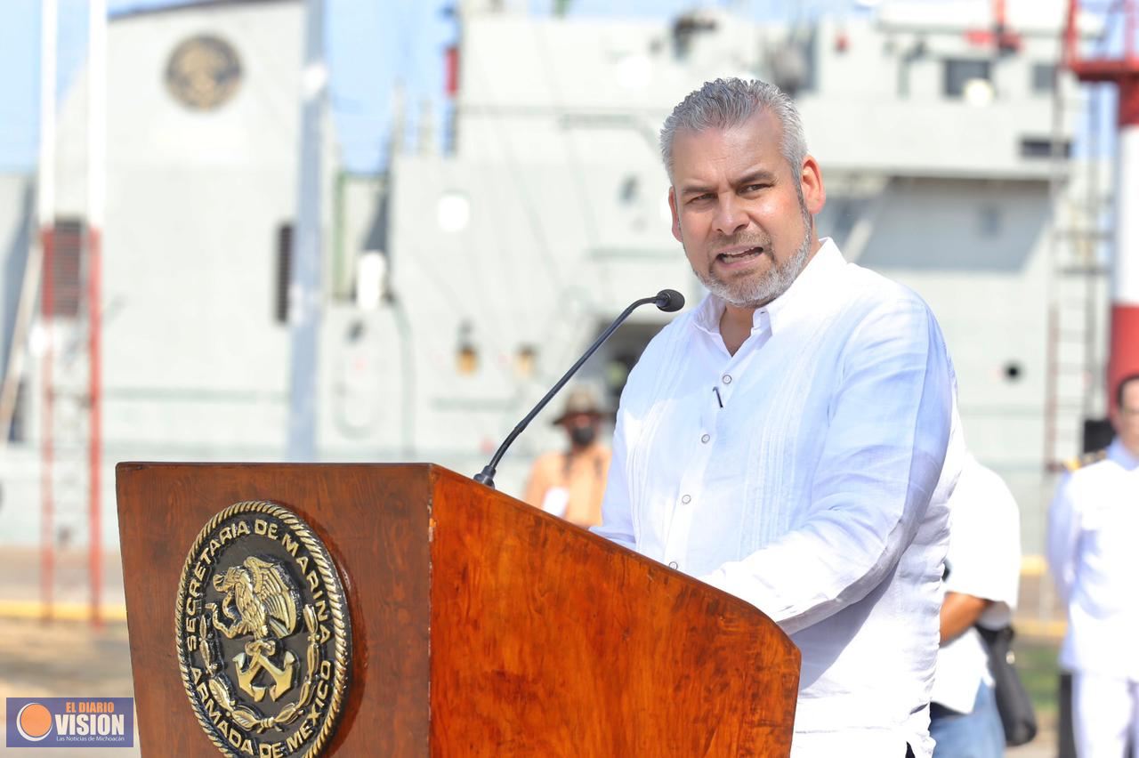 Conmemora Bedolla Día de la Marina Nacional