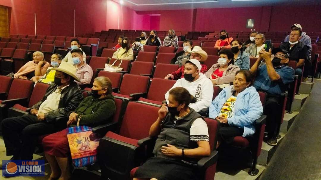 Listo, segundo grupo de Corazones Mensajeros de Santa Clara que saldrá para Estados Unidos 