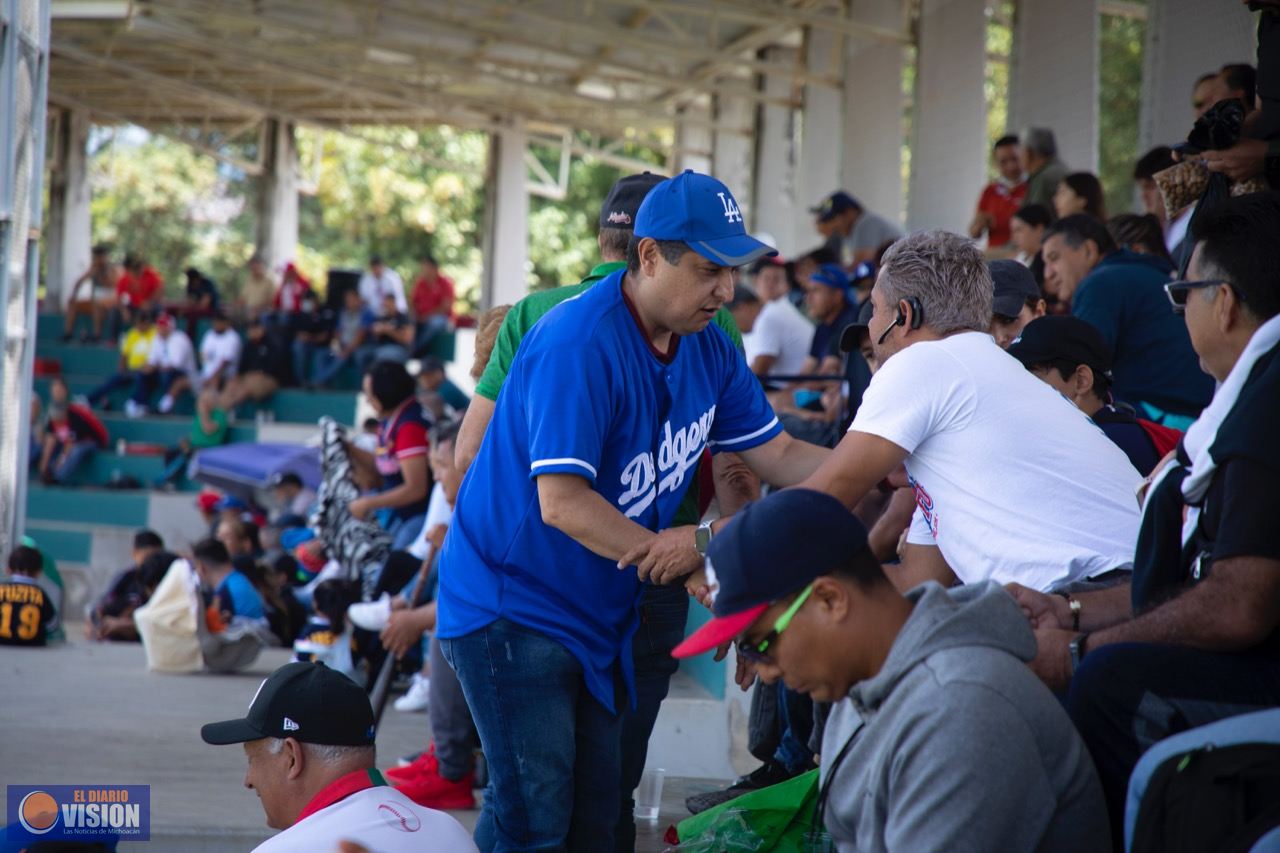 Inauguró Nacho Campos campeonato estatal de béisbol primera fuerza 