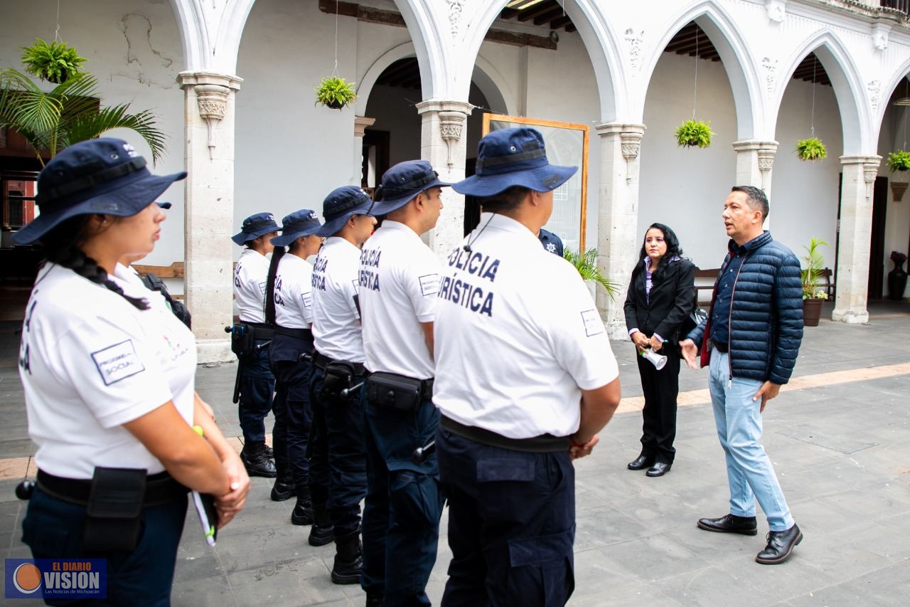 Gobierno municipal brinda capacitación a la Policía Turística